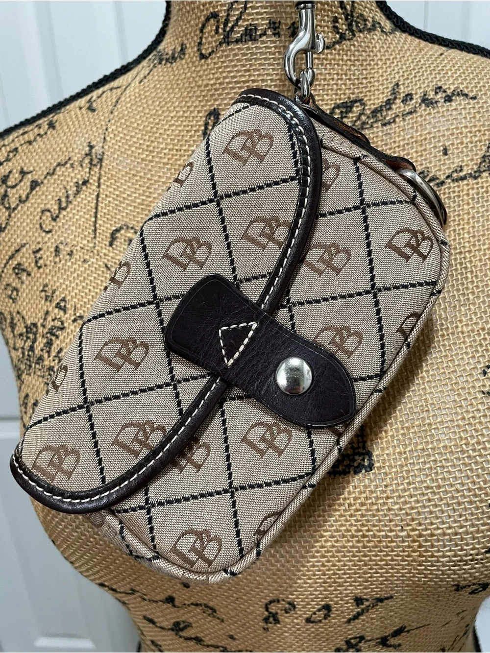 Vintage Dooney & Bourke Beige Canvas Wristlet with Dark Brown Trim